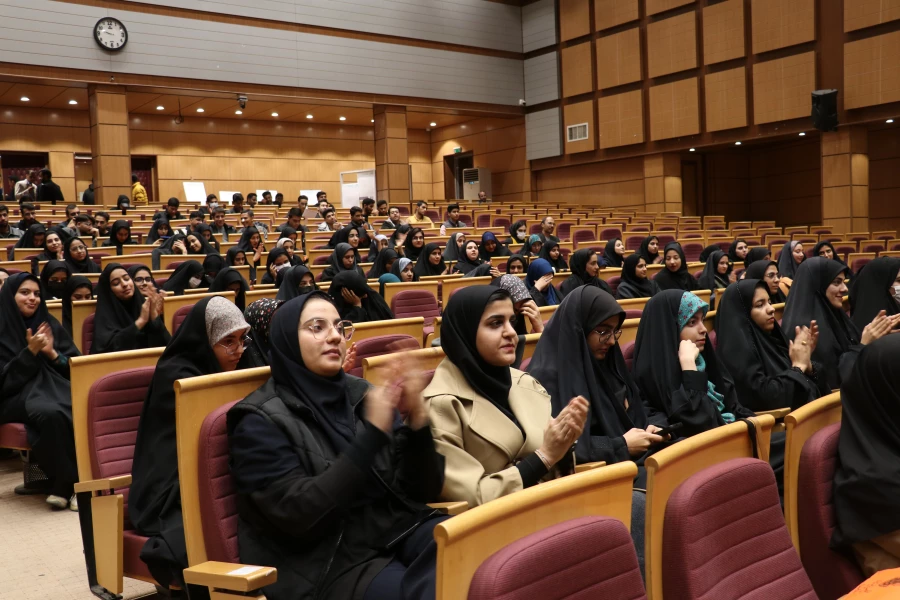 هفتمین همایش ملی دانش آموزش محتوا (PCK)در راهنمایی و مشاوره در کرمان برگزار شد 3