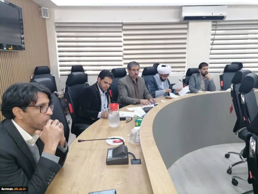 کارورزی بهترین فرصت کسب تجربه معلمی برای دانشجومعلمان است  6