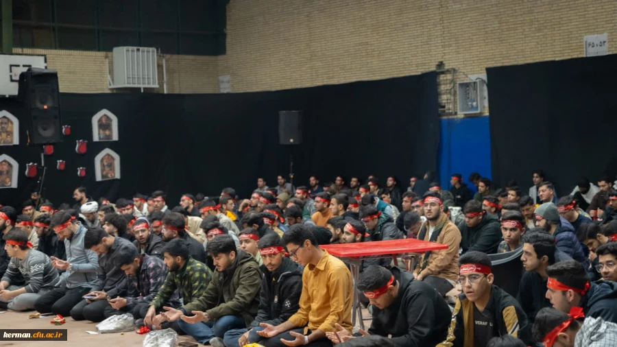 گرامیداشت شهید والامقام فائزه رحیمی با حضور والدین معظم در دانشگاه فرهنگیان کرمان   5