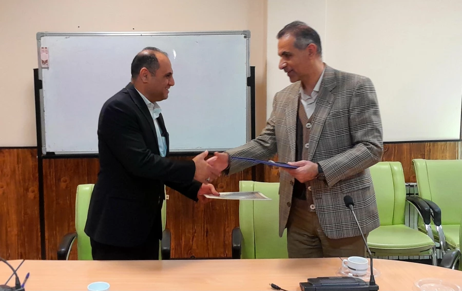 تفاهم نامه همکاری دانشگاه فرهنگیان کرمان و کانون پرورش فکری کودکان و نوجوانان کرمان منعقد گردید 3