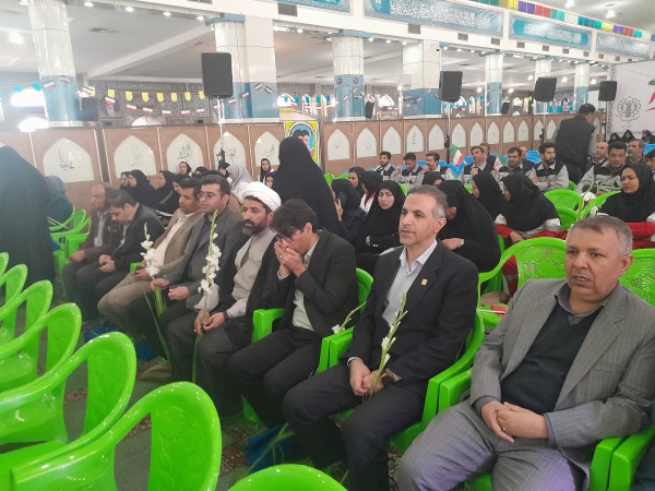 ویژه برنامه های دهه فجر دانشگاه فرهنگیان کرمان آغاز شد 3