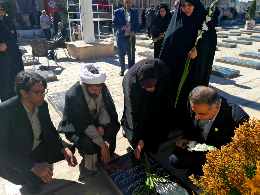 تجدید بیعت دانشگاه فرهنگیان کرمان با آرمان شهدا همزمان با آغاز دهه فجر 4