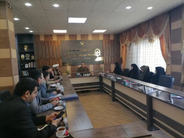 لزوم بهسازی و اصلاح زیرساخت های اداری، ارتباطی و رفاهی دانشگاه فرهنگیان کرمان 2