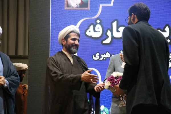 مراسم تکریم و معارفه مسئول نهاد نمایندگی مقام معظم رهبری در دانشگاه  فرهنگیان کرمان برگزار شد 6