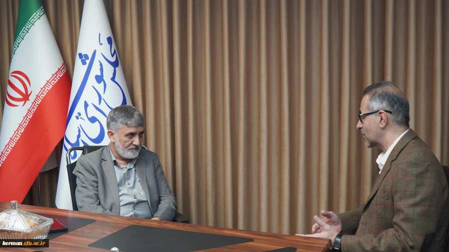 دیدار رئیس دانشگاه فرهنگیان کرمان با نماینده مردم کرمان و راور در مجلس شورای اسلامی و عضو کمیسیون برنامه و بودجه مجلس  4