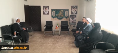 رئیس دانشگاه فرهنگیان کرمان با نماینده ولی فقیه در استان کرمان دیدار کرد