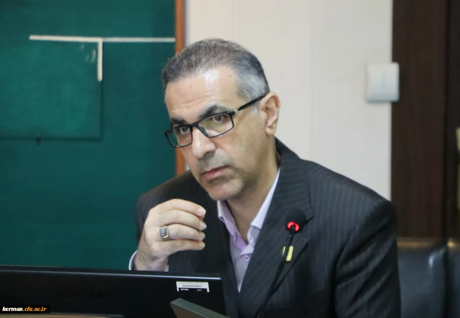 هم افزایی با آموزش و پرورش، راهبرد کلیدی موفقیت دانشگاه است
تقدیر از همکاری مدیرکل آموزش و پرورش استان کرمان 4