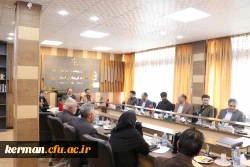 کارکنان غیرهیئت علمی و هیئت علمی دو بال موفقیت دانشگاه هستند 2