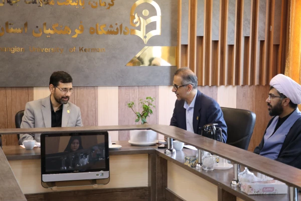 باید از پوسته ی مادی گرایانه فراتر رفته و تمدن مقاومت را در دانشگاه ها بازخوانی کنیم 2