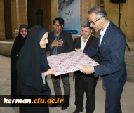 مراسم گرامیداشت دهه سرآمد آموزشی صورت گرفت

تجلیل از استاد سرامد آموزشی دانشگاه فرهنگیان کرمان