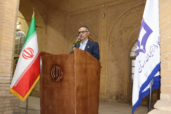 تجلیل از استاد سرامد آموزشی دانشگاه فرهنگیان کرمان 3